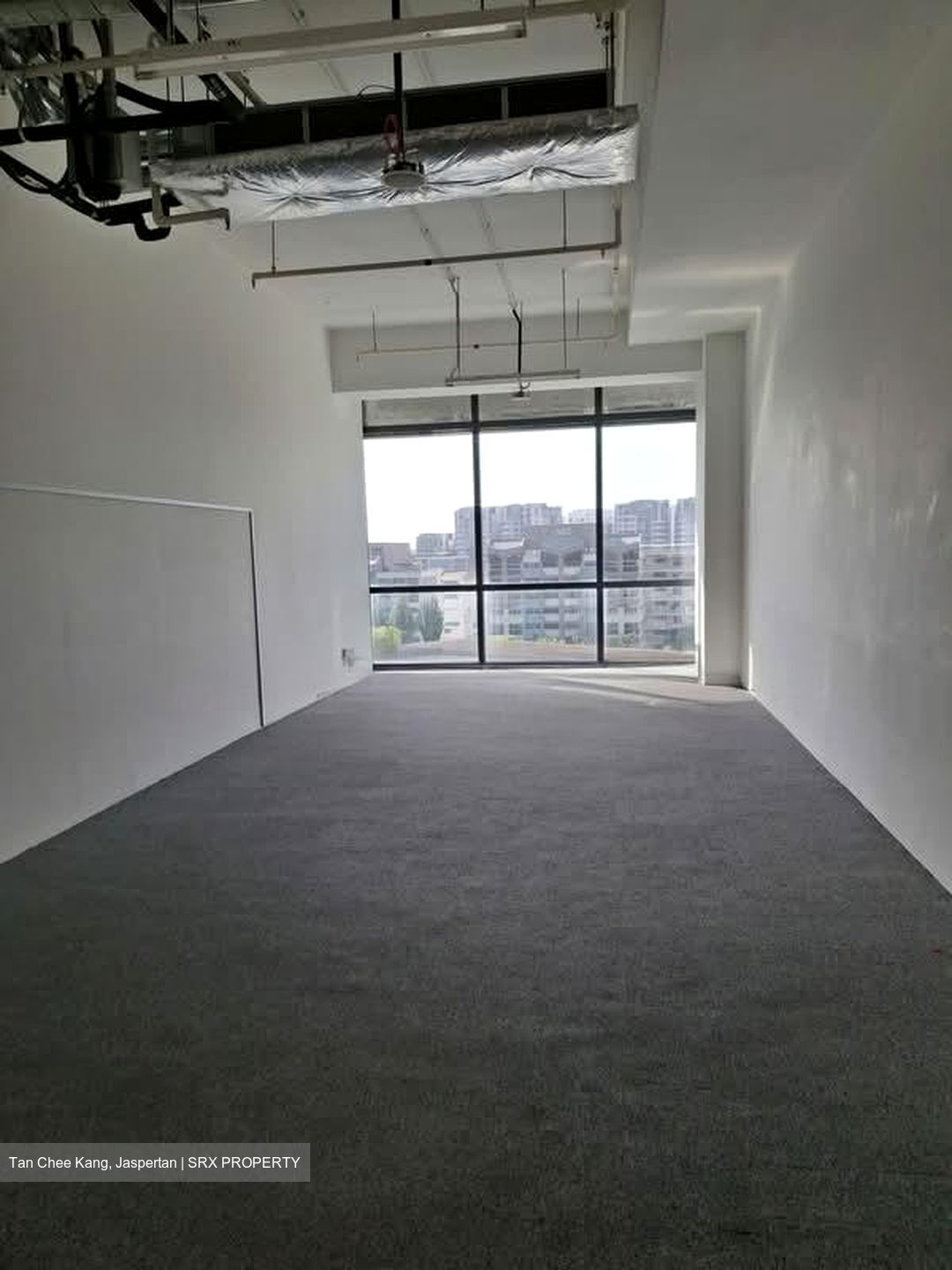 Woods Square (D25), Office #551869851